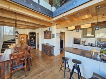 Extravagantes Wohnen/Arbeiten Gesamt 288 m² Haus 147 m² Wfl. + Büro/Praxis… 141 m² Wendelstein!, 90530 Wendelstein, Bürofläche