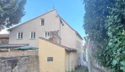 PROVISIONSFREI für den Käufer!! Historisches Gebäude an der Stadtmauer.Hohe Abschreibungen möglich!, 91126 Schwabach, Mehrfamilienhaus