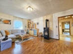 1OG-Wohnzimmer_b - 1 Wohnung im EG mit großem Garten und Garage ist frei, 3 Fam. Haus 270 m² WFl., gute Lage von Schwabach
