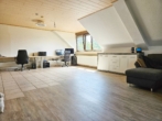 Wohn-Esszimmer_b - Exklusive 2 Zi-Whg + vorbereiten Spitzgeschoss erweiterbar auf 3 oder 4 Zimmer, Garten, Stellplatz