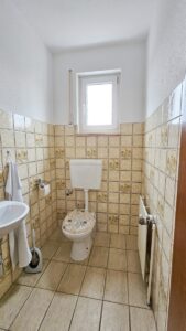 EG-WC