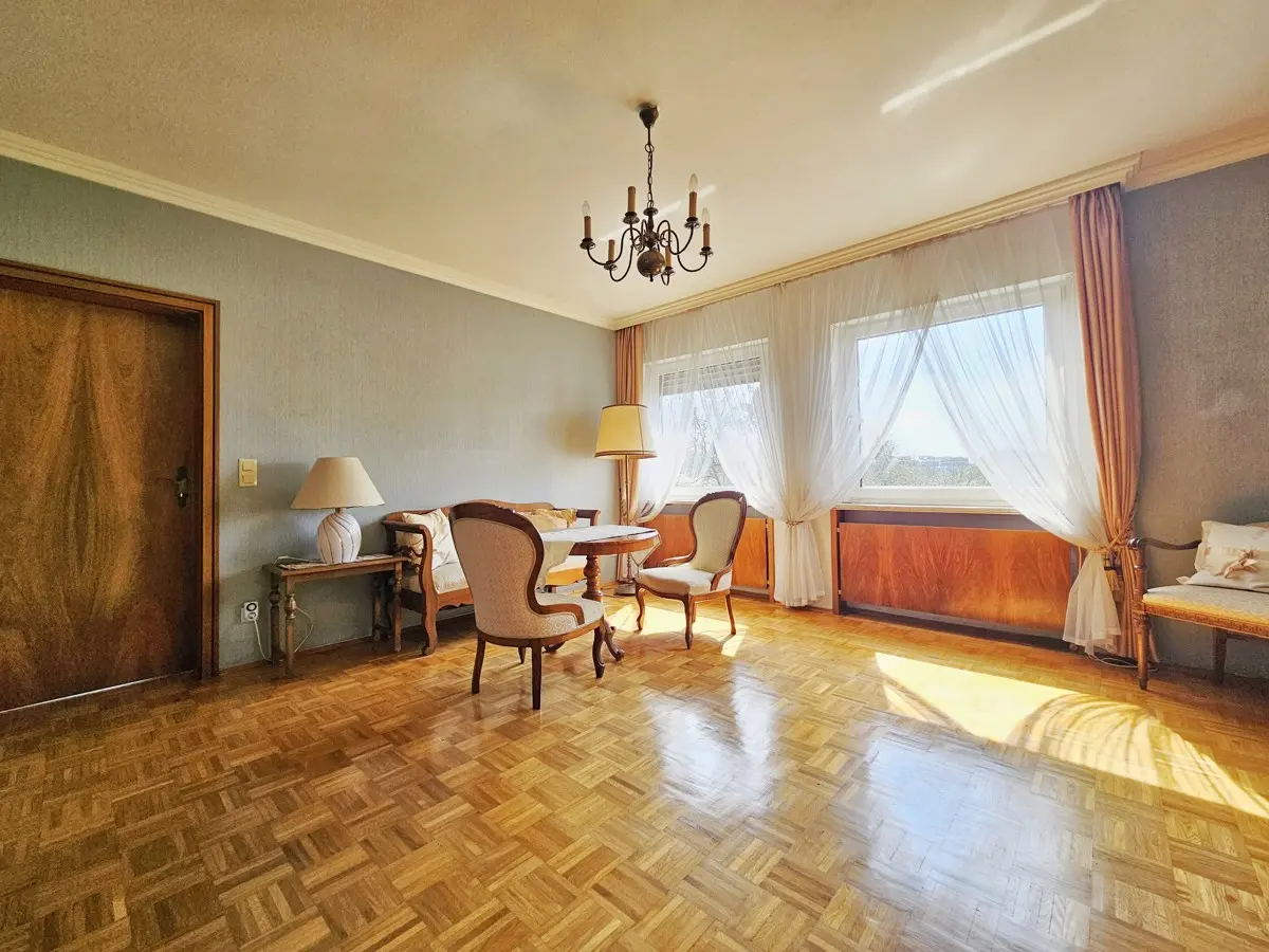 OG-Elternzimmer (als Wohnzimmer genutzt)