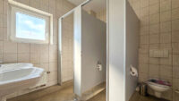 OG-Saal-WC-w