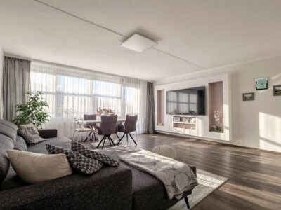 TOP-Gepflegte 4-Zi-Maisonette-Whg in Nürnberg Langwasser, zentrumsnah von Nürnberg!, 90471 Nürnberg, Maisonettewohnung