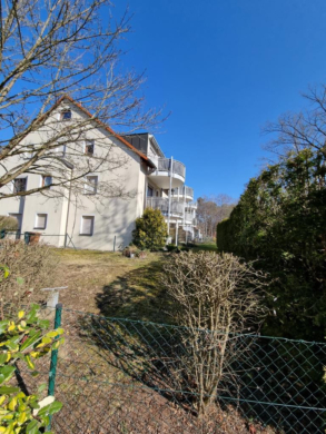 VERMIETET! Schicke 3 Zi. mit Blick ins Grüne, mit 2 Balkonen, 90547 Stein, Etagenwohnung