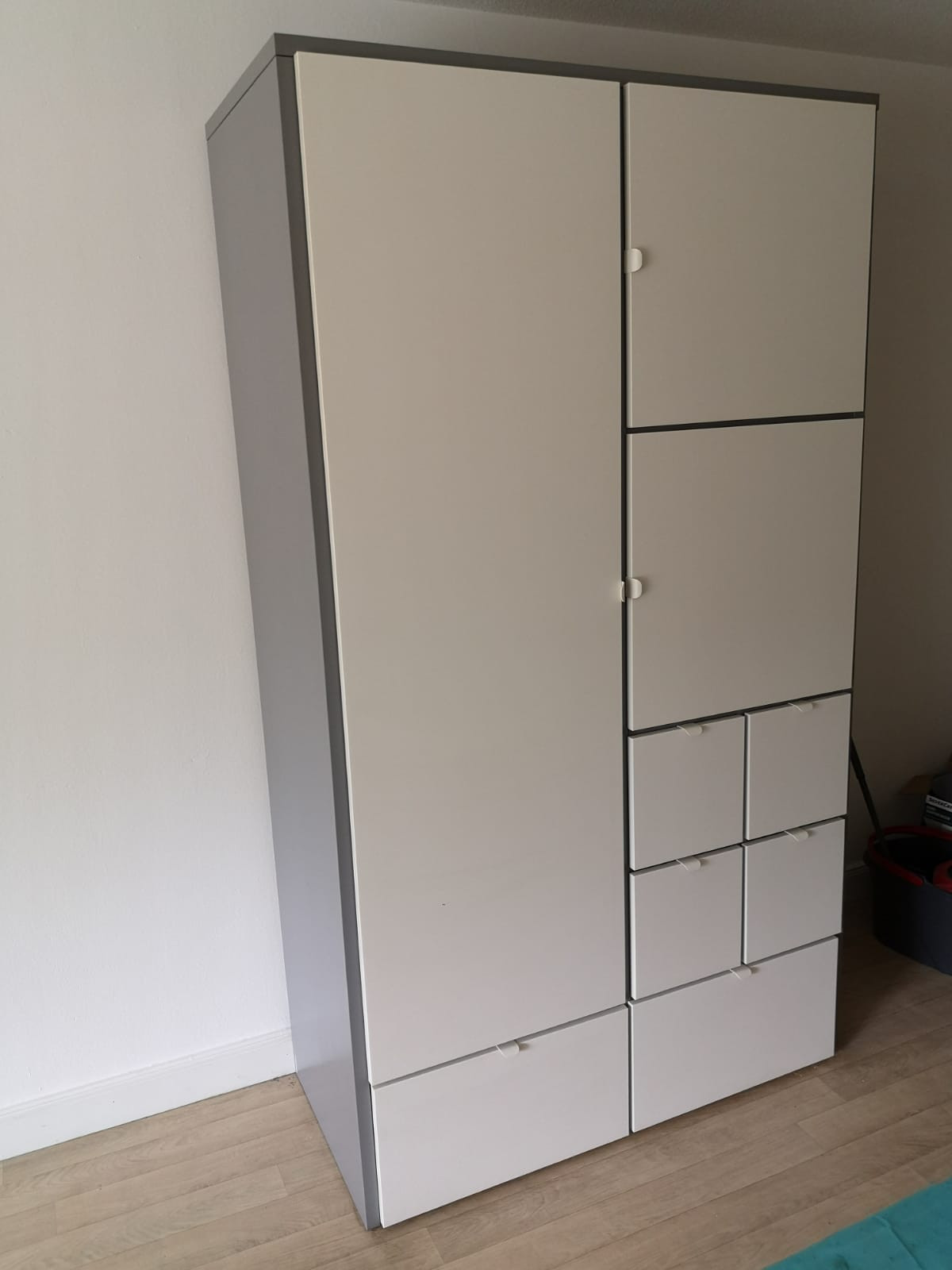 Schrank