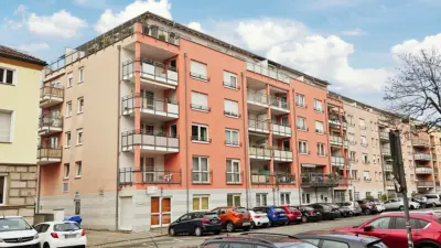 Schönes Seniorenappartment mit Balkon in zentrumsnähe von Nürnberg!, 90489 Nürnberg, Etagenwohnung