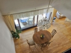OG-Blick aus Galerie - TOP-LAGE! Doppelhaushälfte mit Terrasse, Garten, Wellnessoase, Garage in Nürnberg Weiherhaus!