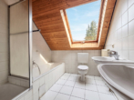 OG-Bad - Familienglück mit Südgarten & 2 Garagen und Atelier/Studio – DHH in bester Wohnlage von Wendelstein!