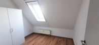 Kind 11 - PROVISIONSFREI! – 4 Zi.-Maisonette-Wohnung mit Balkon-NEUWERTIG! 94m² WNFl