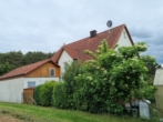 Idyllische Lage - VERKAUFT!! PROVISIONSFREI für den Käufer !! Wohntraum mit Ausblick attraktives Einfamilienhaus und Garage