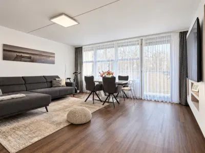 TOP-Gepflegte 4-Zi-Maisonette-Whg in Nürnberg Langwasser, zentrumsnah von Nürnberg!, 90471 Nürnberg, Maisonettewohnung