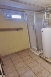 Dusche im UG